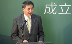 张路：小学校园足球应该搞普及而非提高，青训的提高应该在校外搞